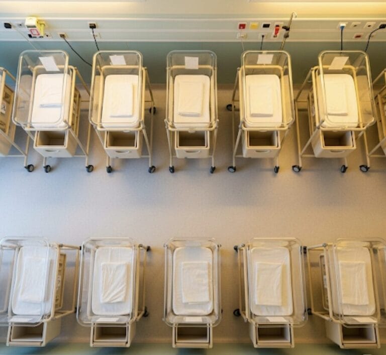 Демографската криза и какво да се направи по въпроса